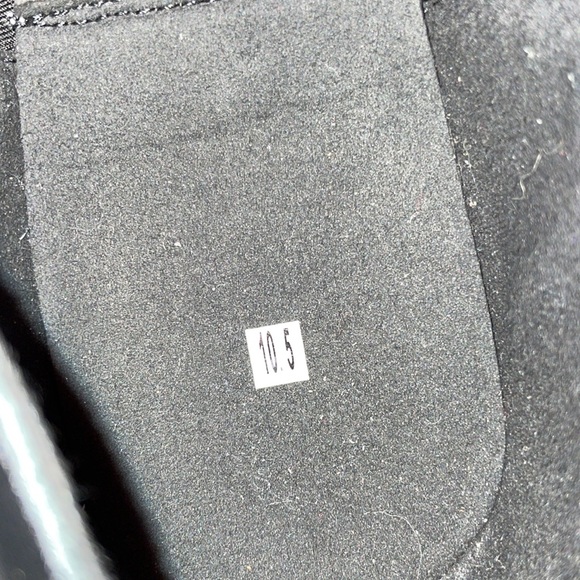 Dance shoes - Picture 2 of 4